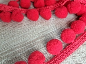Dekoratyvinė POM POM juosta (didesnė) Nr. 306