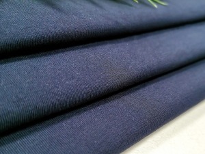 Navy blue dzersis